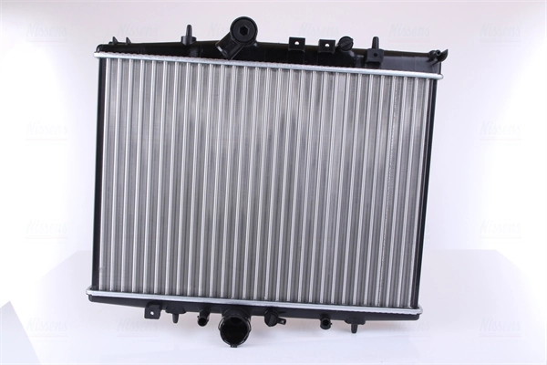 Radiaator, mootorijahutus NISSENS 61295A