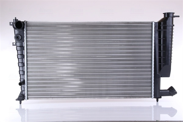 Radiaator, mootorijahutus NISSENS 61317A