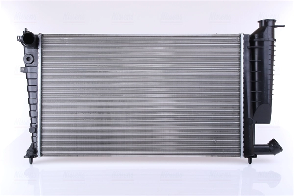 Radiaator, mootorijahutus NISSENS 61318A
