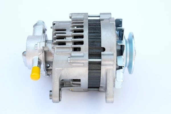 Generaator HELLA 8EL 011 711-071