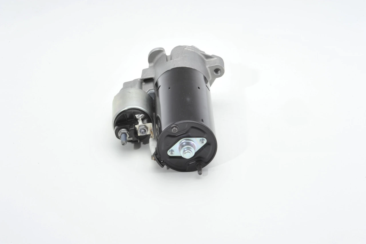 Starter BOSCH 0 001 110 136