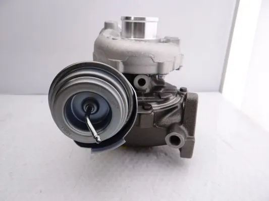 Kompressor, ülelaadimine GARRETT 757886-5008S