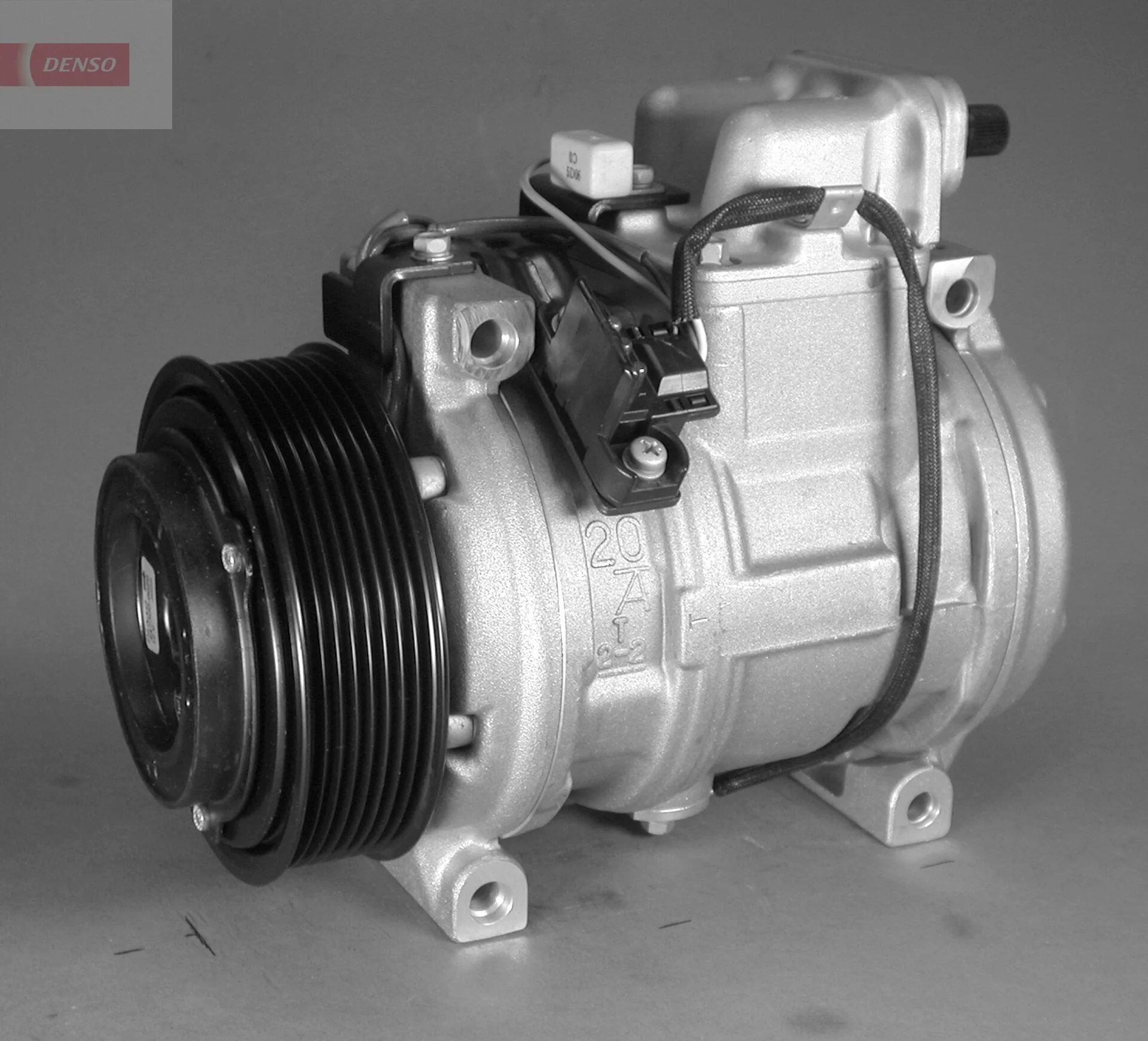 Kompressor, kliimaseade DENSO DCP17007